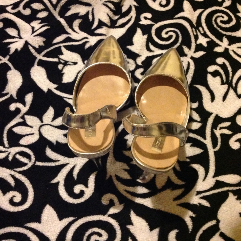 Shoe - Picture 5 of 5